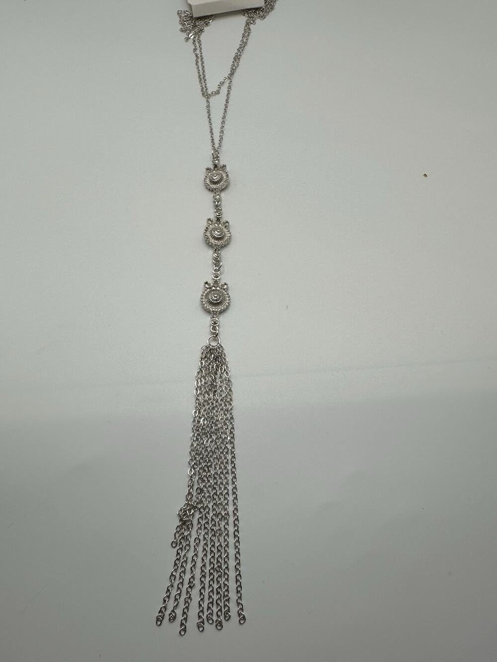 NWT Jeune Colette Silver Tone Layered Chain Necklace With Silver Tassel 12”L